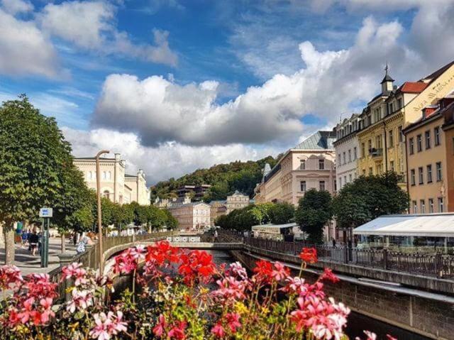 Ferdinandhof Apart-Hotel Karlovy Vary Exteriér fotografie